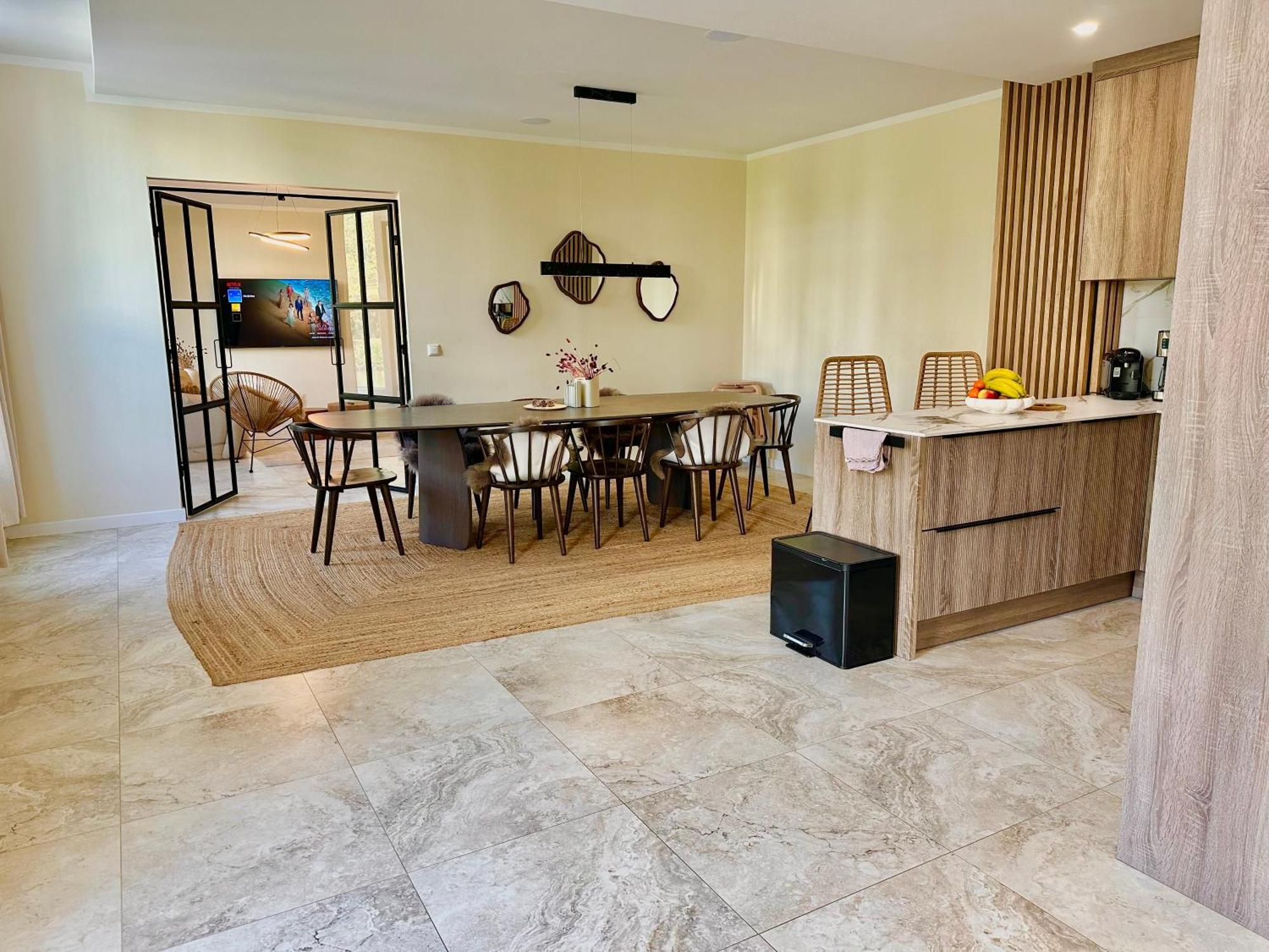 Sanierte 5 Luxus Standard Auf 350qm Appartamento Amburgo