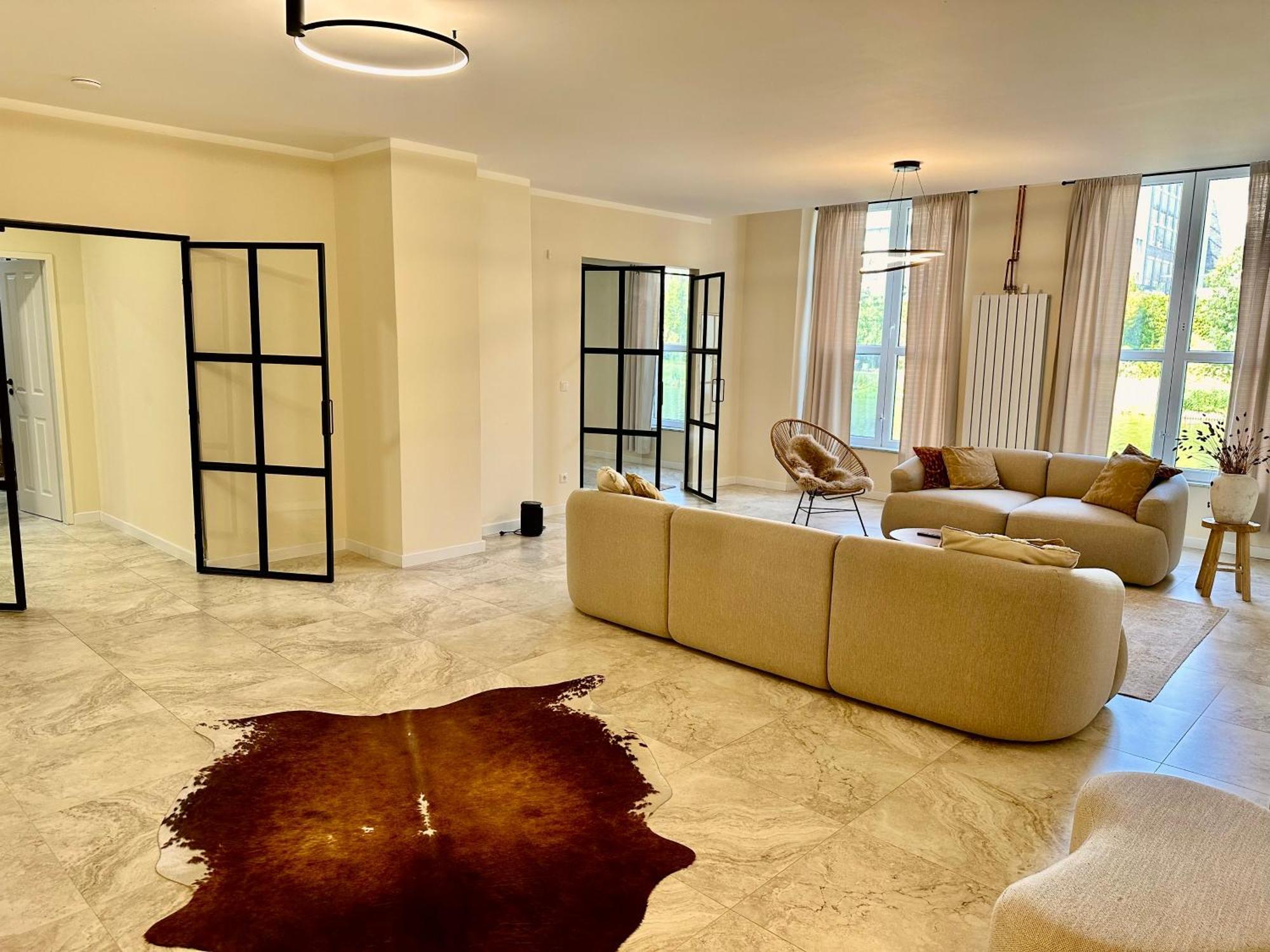 Sanierte 5 Luxus Standard Auf 350qm Amburgo