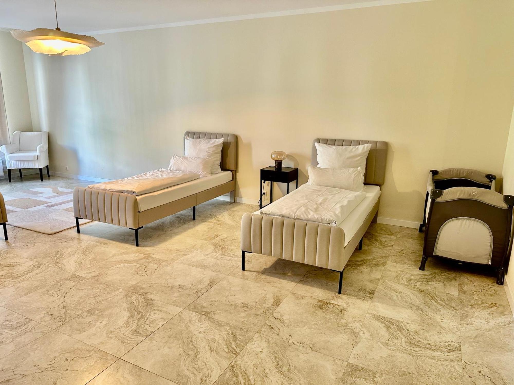 Sanierte 5 Luxus Standard Auf 350qm Amburgo