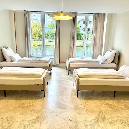 Sanierte 5 Zimmer Luxus Standard Apartment Auf 350Qm Hamburg-Harburg Buitenkant foto