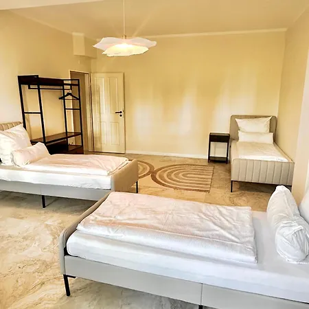 Sanierte 5 Zimmer Luxus Standard Apartment Auf 350Qm Hamburg-Harburg Buitenkant foto